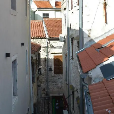 K Rooms Old Town Self Check In Zadar Exterior photo